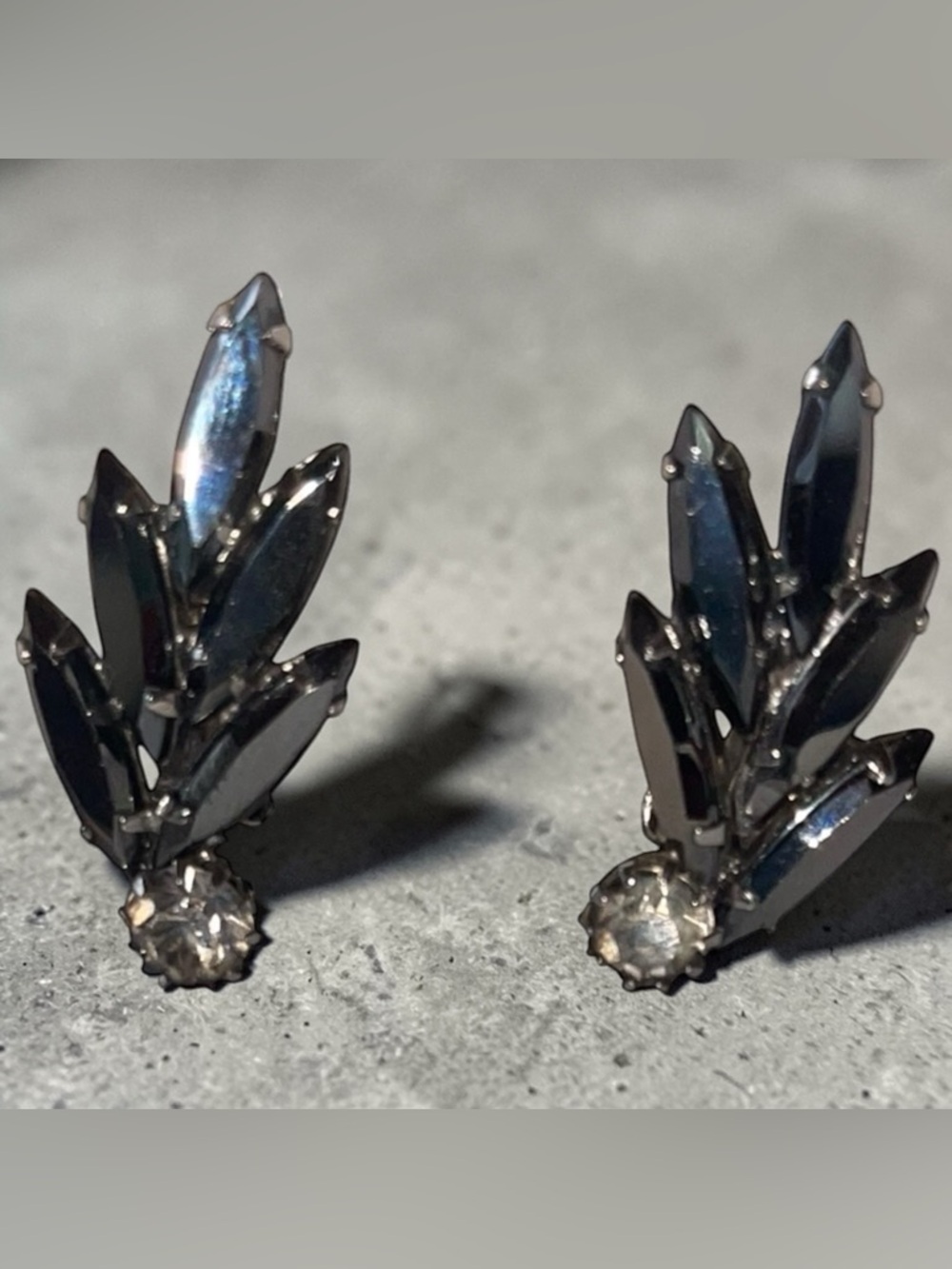 Vintage Juliana Style Faux Hematite Navette Clip-On Earrings